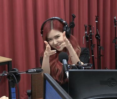 최화정 파워타임에 출연한 블랙핑크.gif | 인스티즈