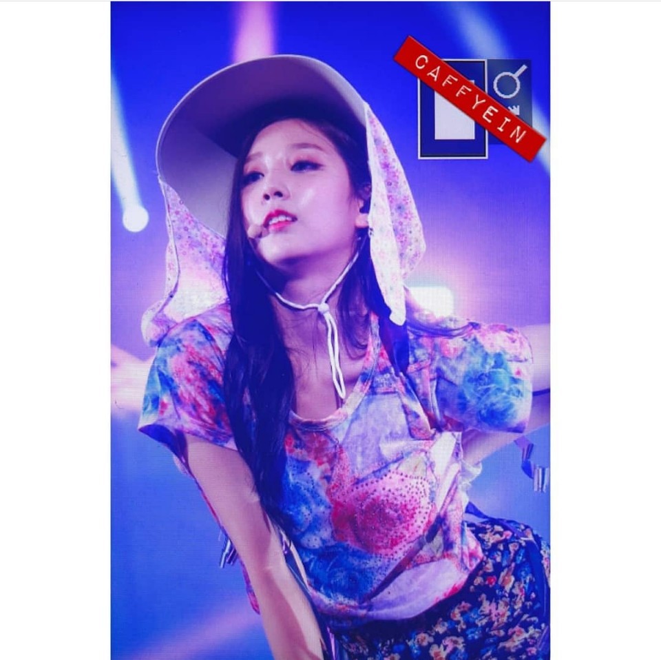 어부복(?) 입고 무대하는 러블리즈 유지애 | 인스티즈