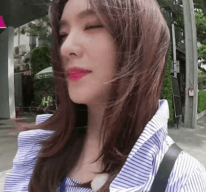 발마사지 받는 아이린.jpgif | 인스티즈