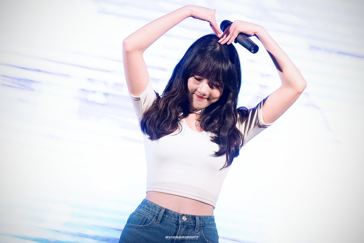 여자친구 예린이.jpgif | 인스티즈