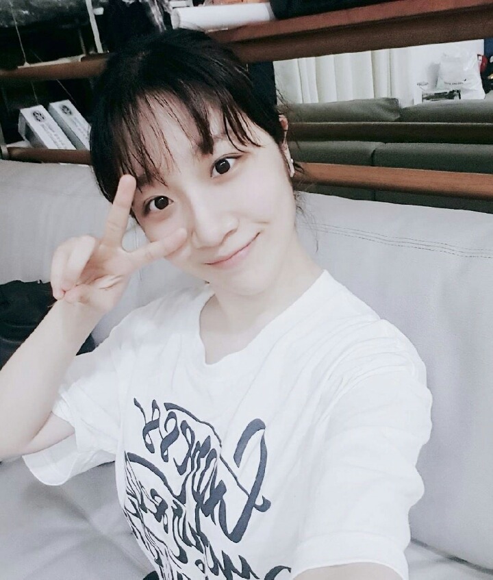 러블리한 최근 유나킴 인스타그램 셀카 시진들 .jpgif | 인스티즈