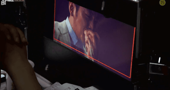 하정우 먹방보고 만족한 스태프들.gif | 인스티즈