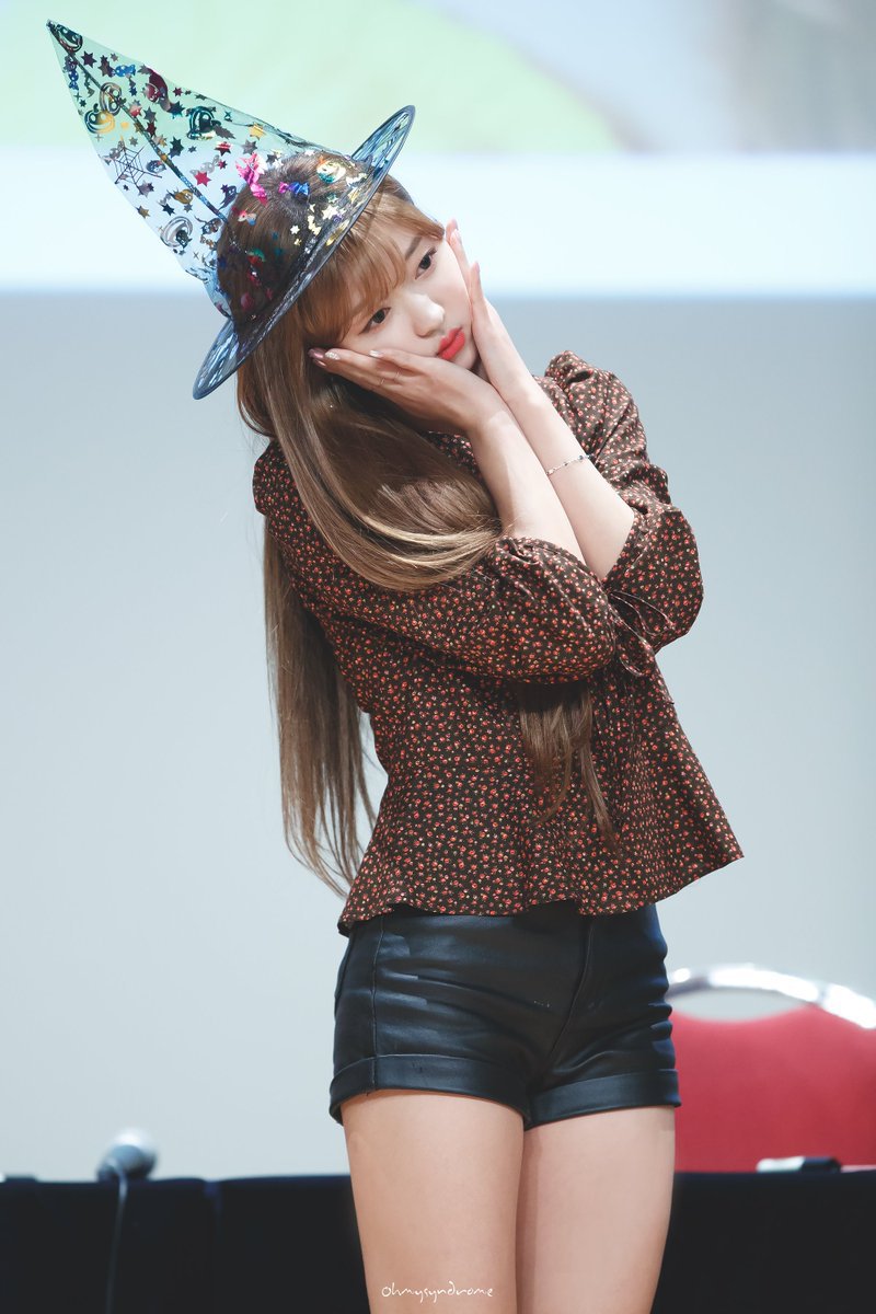 ​나날이 이뻐지는 오마이걸 유아.jpg(이쁨주의) | 인스티즈