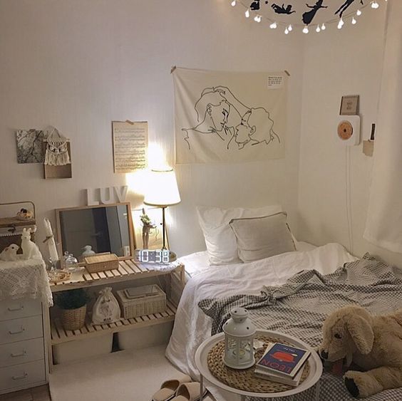 침실의 분위기 있는 조명 | 인스티즈