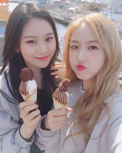 여자친구 엄지X신비 | 인스티즈