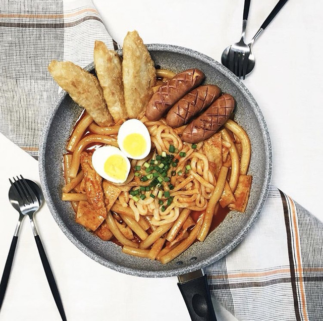 집밥 먹기 위해서라도 칼귀가 할 수 밖에 없는 흔한 아내분의 밥상 | 인스티즈