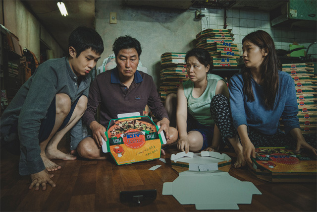 아카데미 최우수 작품상 - 기생충 - 수상 모습.gif - | 인스티즈