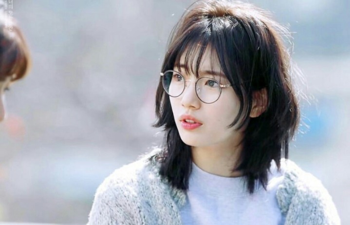 기분이 좋아서 올려보는 수지 | 인스티즈