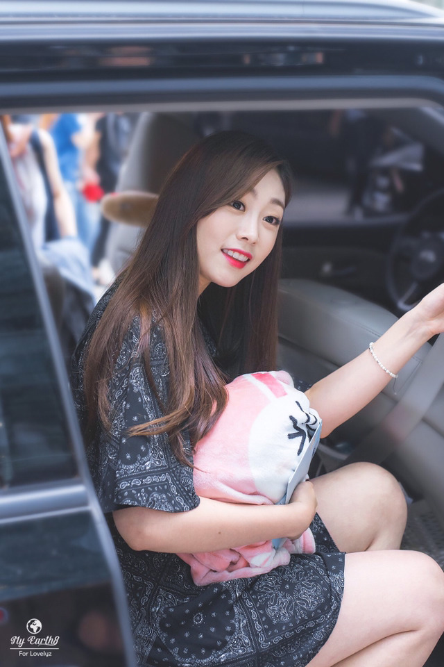 [러블리즈] 고양이들이 더위먹어서 러블리즈 | 인스티즈