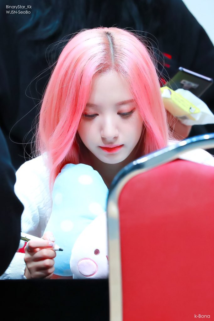 핑크공주 우주소녀 보나.jpgif | 인스티즈