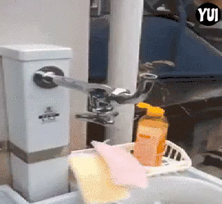 이상한 수도꼭지.gif | 인스티즈