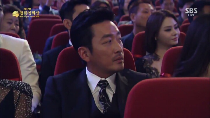영화제나 연기대상 할 때마다 느껴지는 민망한 상황 | 인스티즈