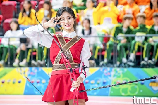 활만 잡으면 레전드 찍어버리는 쯔위.jpgif | 인스티즈