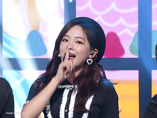 171203 인기가요 구구단 초코코.GIF | 인스티즈