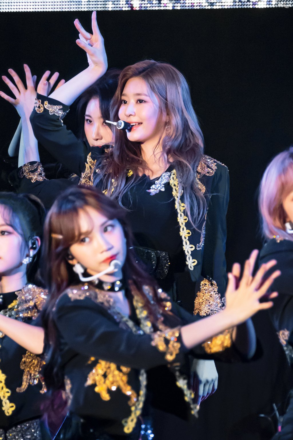 좀이쁜거같은 아이즈원 민주.jpg | 인스티즈