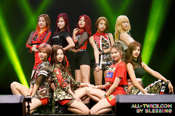 99C6223B5BEE66C60EAD92