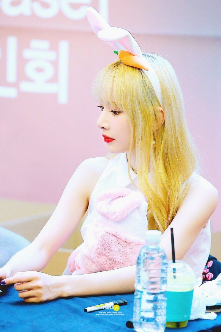 우주소녀 설아 &amp; 보나 옆모습.jpg | 인스티즈