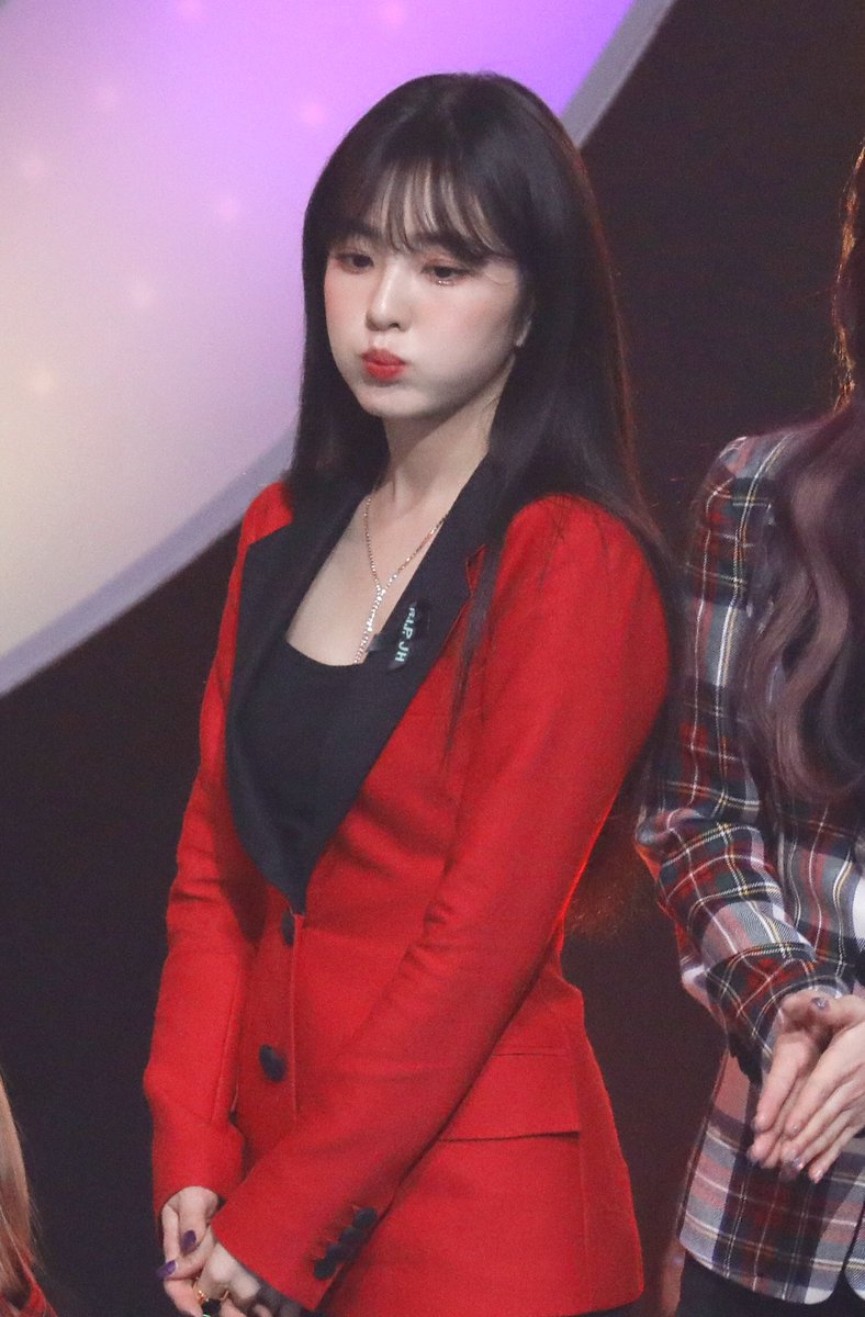 앞머리 유무에 따른 아이린.jpg | 인스티즈