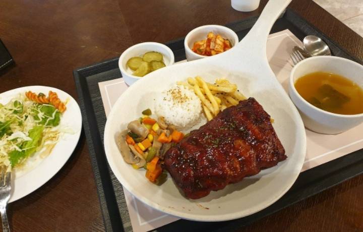 가성비 끝판왕이라는 6천원 뷔페 | 인스티즈