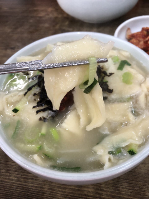 프라자손칼국수 이미지