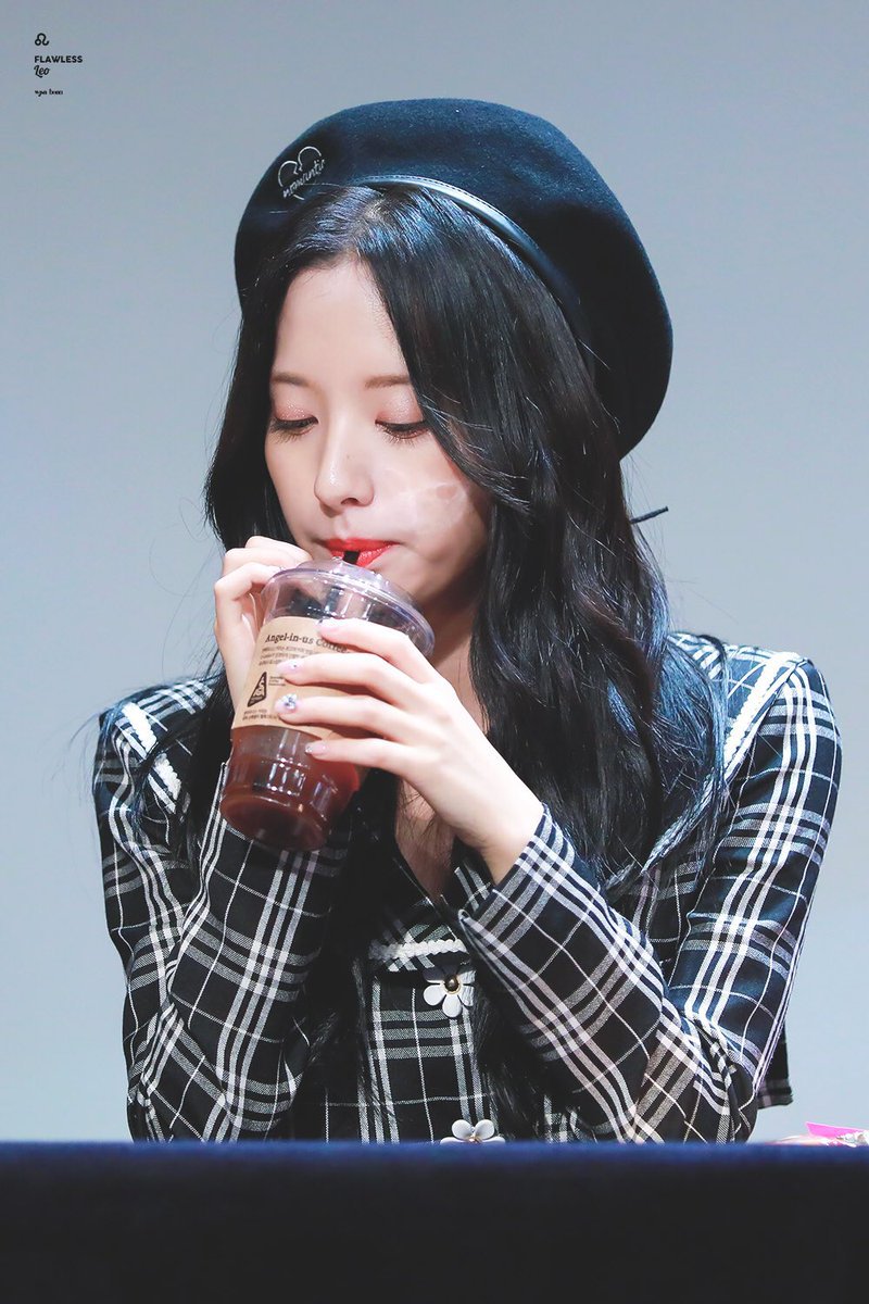 비쥬얼은 아이돌 톱클래스인 우주소녀 보나.jpg | 인스티즈