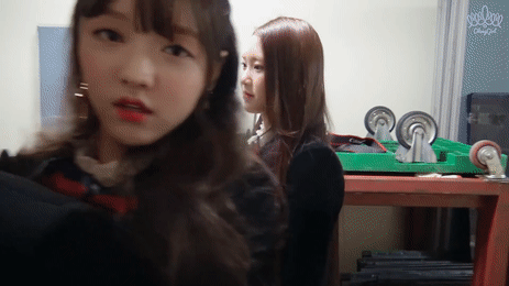 오마이걸 아린&유아.gif | 인스티즈