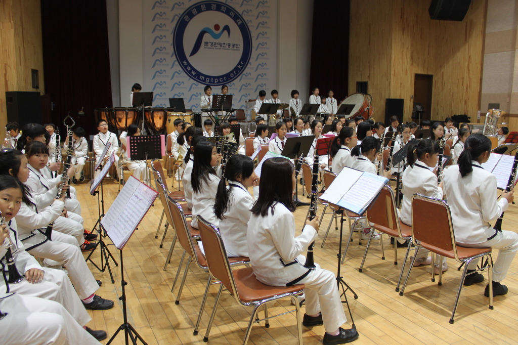 향상음악회 합주 - ♬ 자유게시판 ♬ - 형일초등학교 관악 합주단, 관악영재학급 향상음악회 합주